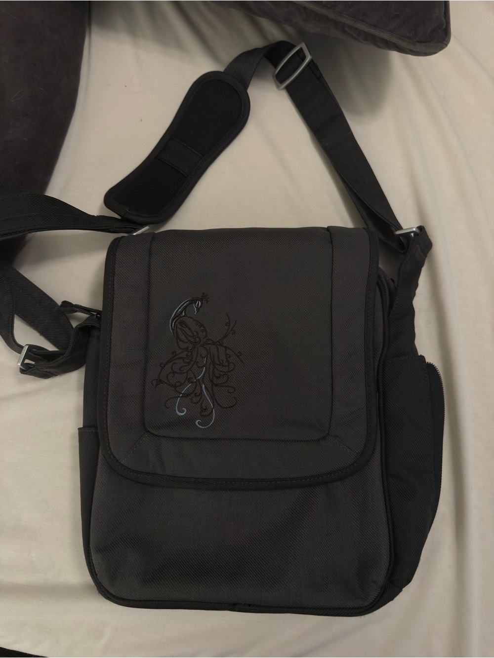 REI shoulder bag